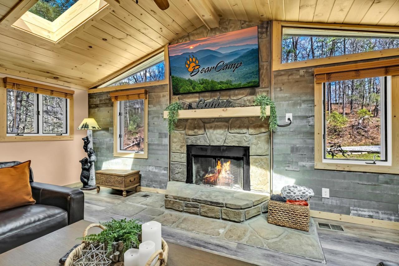 Whispering Winds, Hot Tub, Game Room, Wifi, 1089 Free Tickets Each Paid Day, Dollywood And More Gatlinburg Eksteriør billede